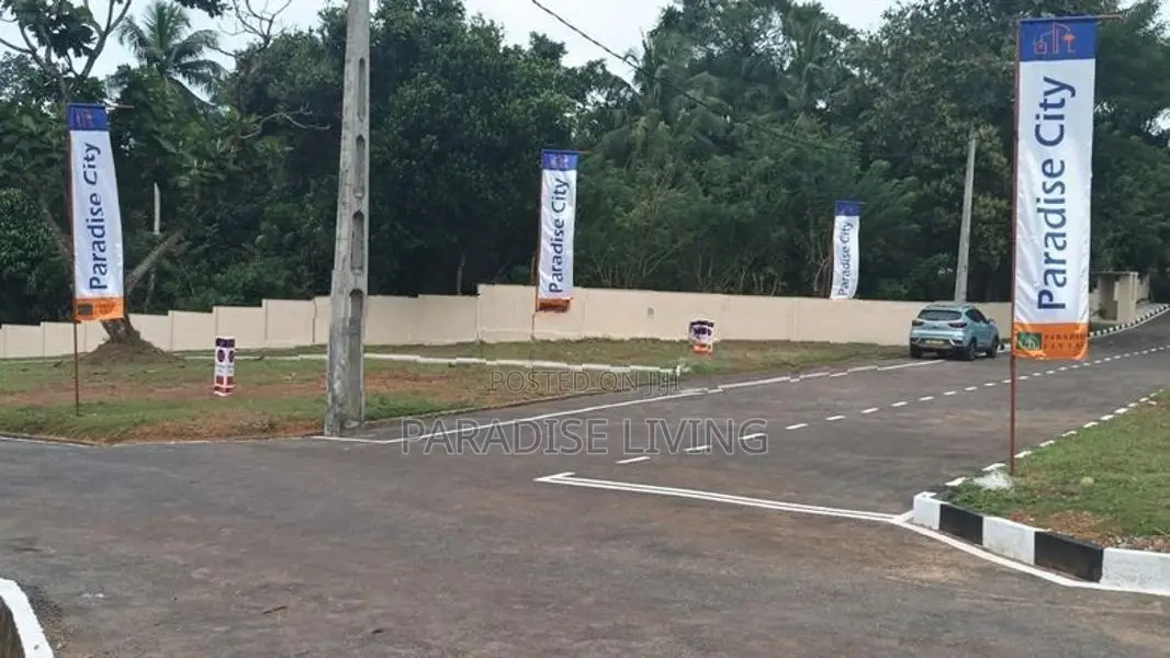 Land Plots for Sale in Hokandara