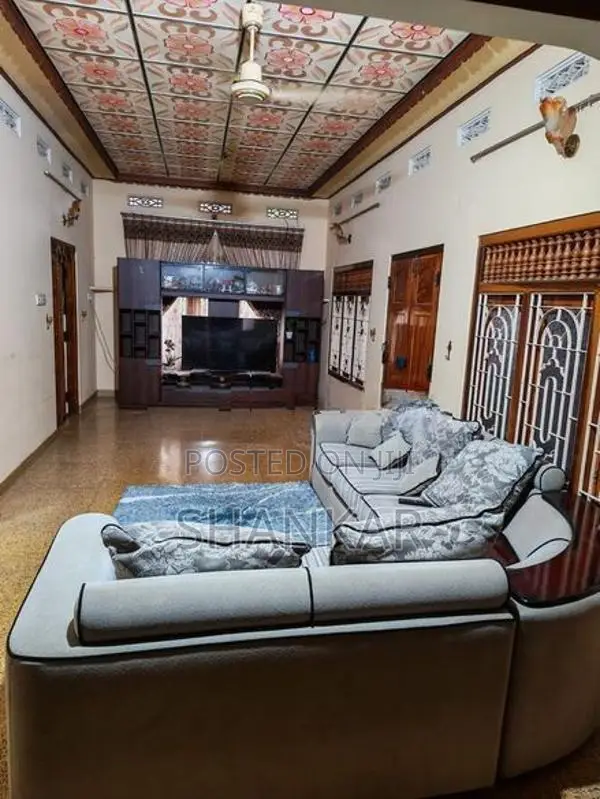 GUEST HOUSE FOR RENT IN JAFFNA TOWN