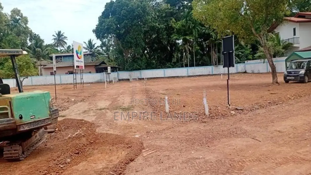 Highly Residential Land for Sale in Minuwangoda Road Ekala