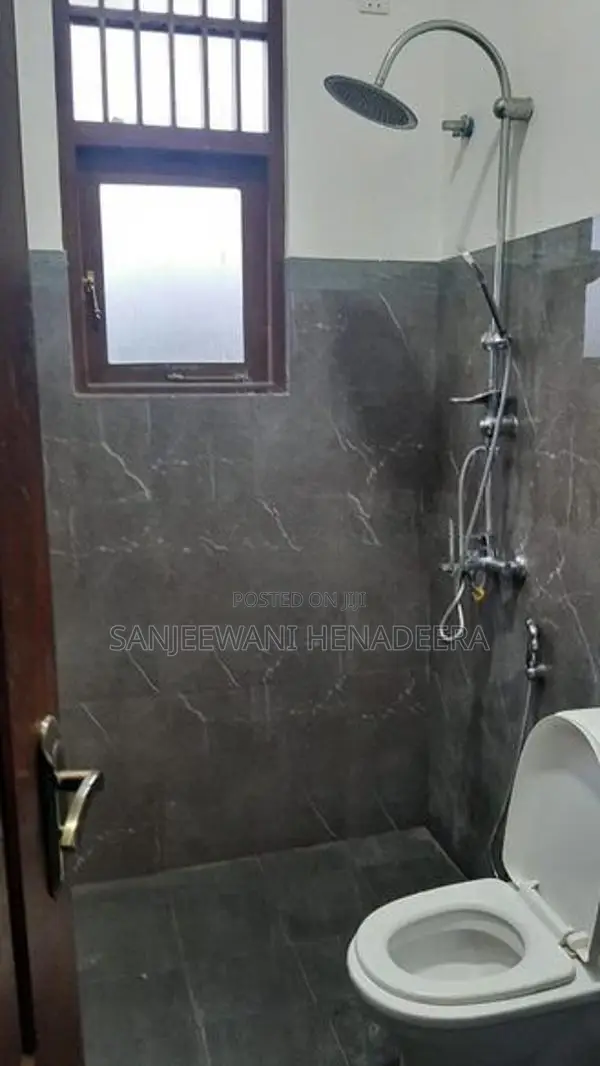 Modern 2-Bedroom Ground Floor House for Rent – Kottawa