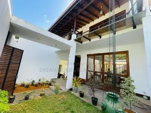 Luxury House for Sale Kadawatha