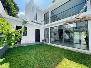 Modern 3BR House for Sale – Kadawatha