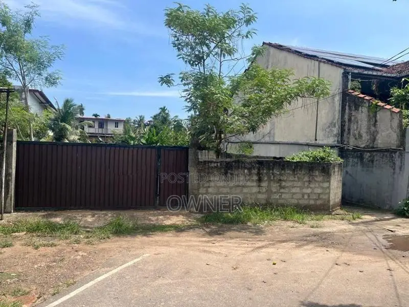 Residential Bare Land For Sale In Maharagama