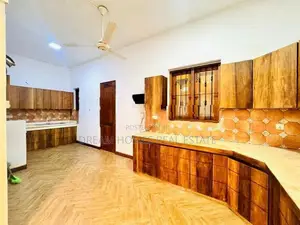 3-Storey Family Home with Rooftop Terrace – Kalubowila