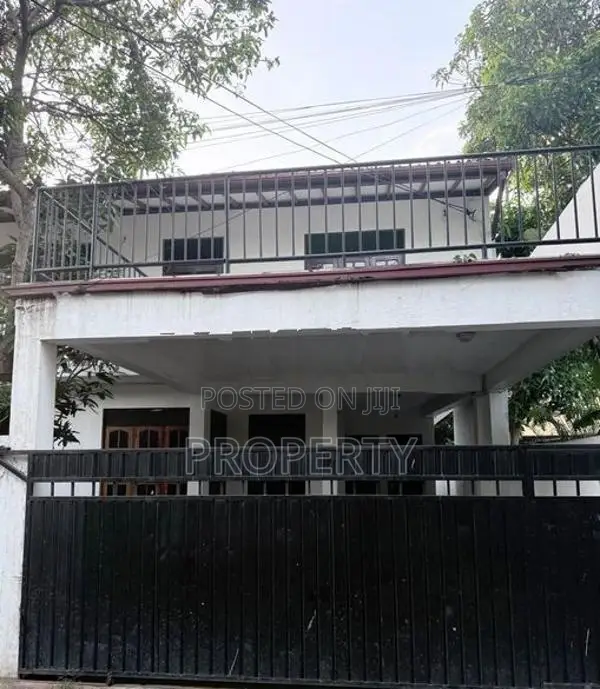 4BR Upper floor for Rent in Ratmalana