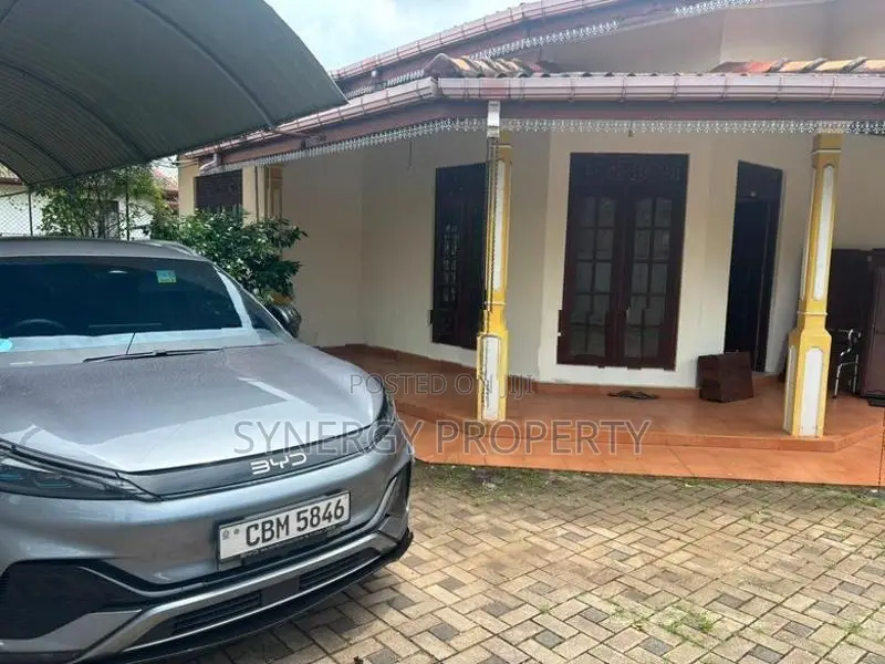 New house for sale athurugiriya