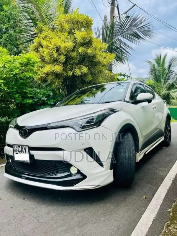 Toyota CHR 2018 SUV (Used)
