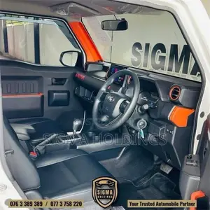 Toyota HILUX CHAMP ATTRACTIVE 2024 Pickup (Used)