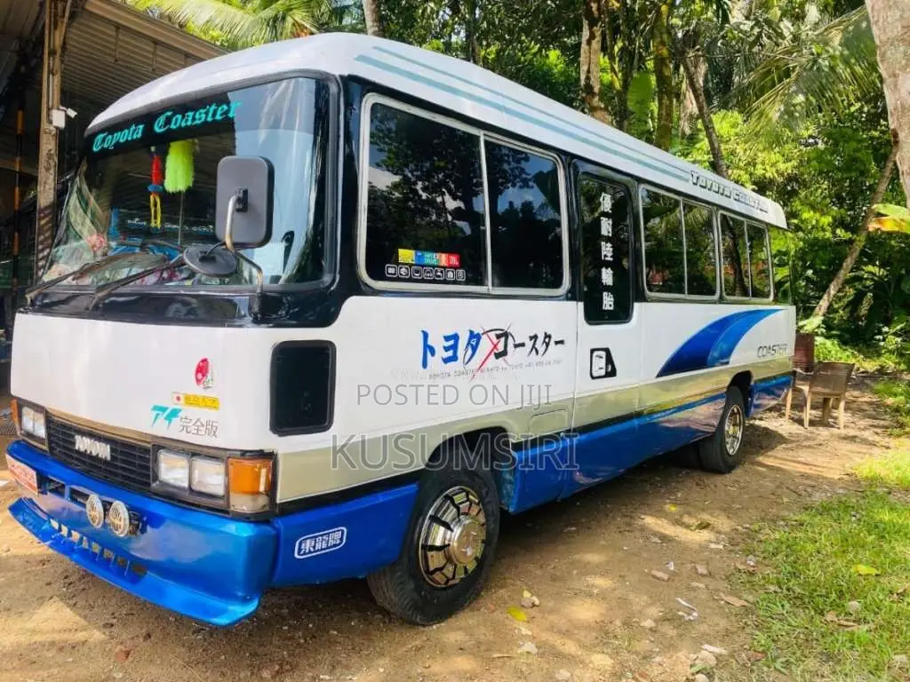 Toyota Coaster 1990 Bus (Used)