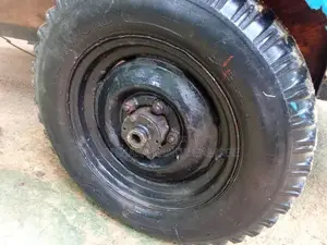 Kubota Trailer 2000 Tractor (Used)