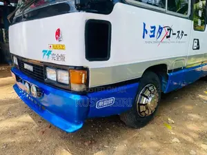 Toyota Coaster 1990 Bus (Used)