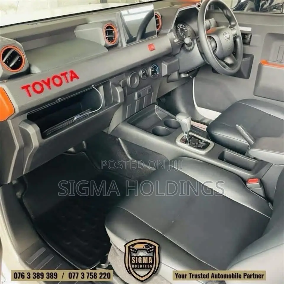 Toyota HILUX CHAMP ATTRACTIVE 2024 Pickup (Used)