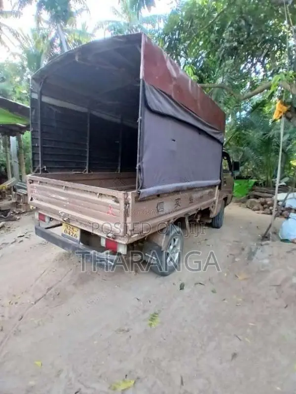 Mitsubishi L300 1979 Lorry (Used)