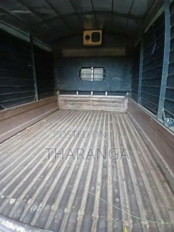 Mitsubishi L300 1979 Lorry (Used)
