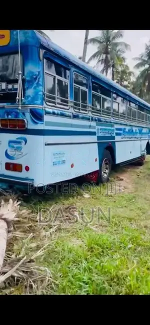 Ashok-Leyland Leyland 2019 Bus (Used)