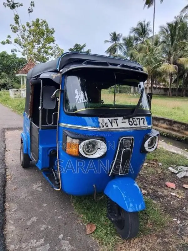 Bajaj Re 2011 Three Wheel (Used)