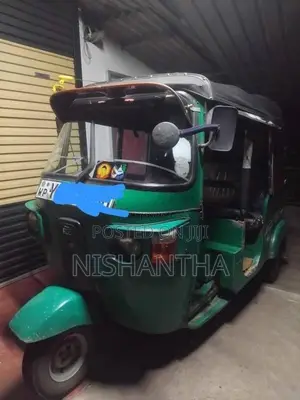 Bajaj Re 205 2011 Three Wheel (Used)