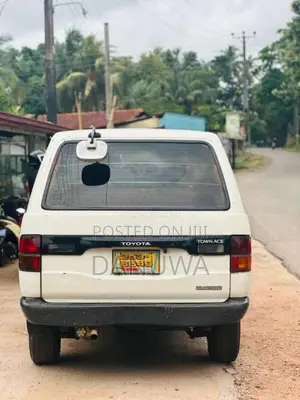Toyota Townace Lotto 1994 Van (Used)