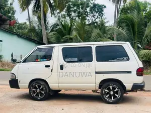 Toyota Townace Lotto 1994 Van (Used)