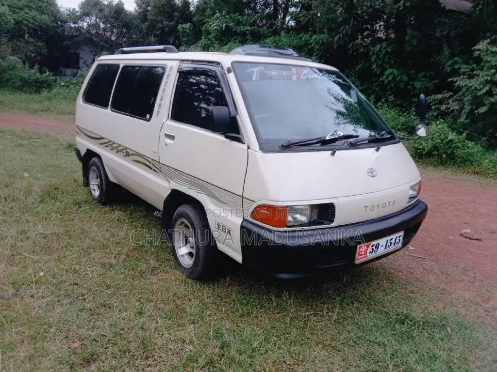 Toyota CR27 1991 Van (Used)