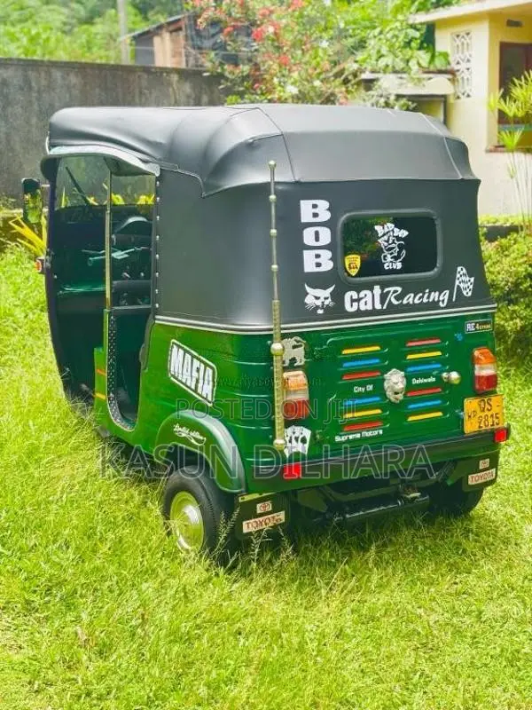 Bajaj RE 4 Stroke 2009 Three Wheel (Used)