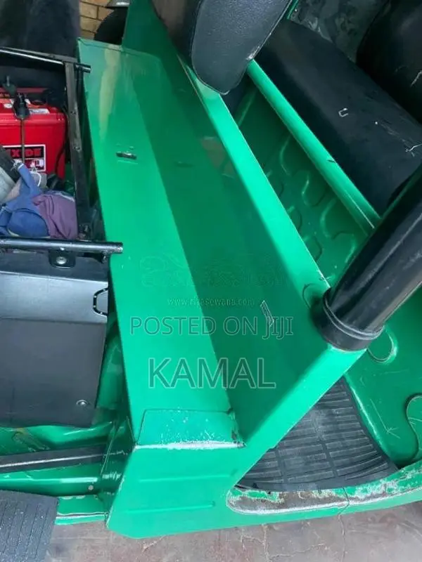 Bajaj 4 Stroke 2019 Three Wheel (Used)