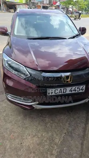 Honda Vezel 2014 SUV (Used)
