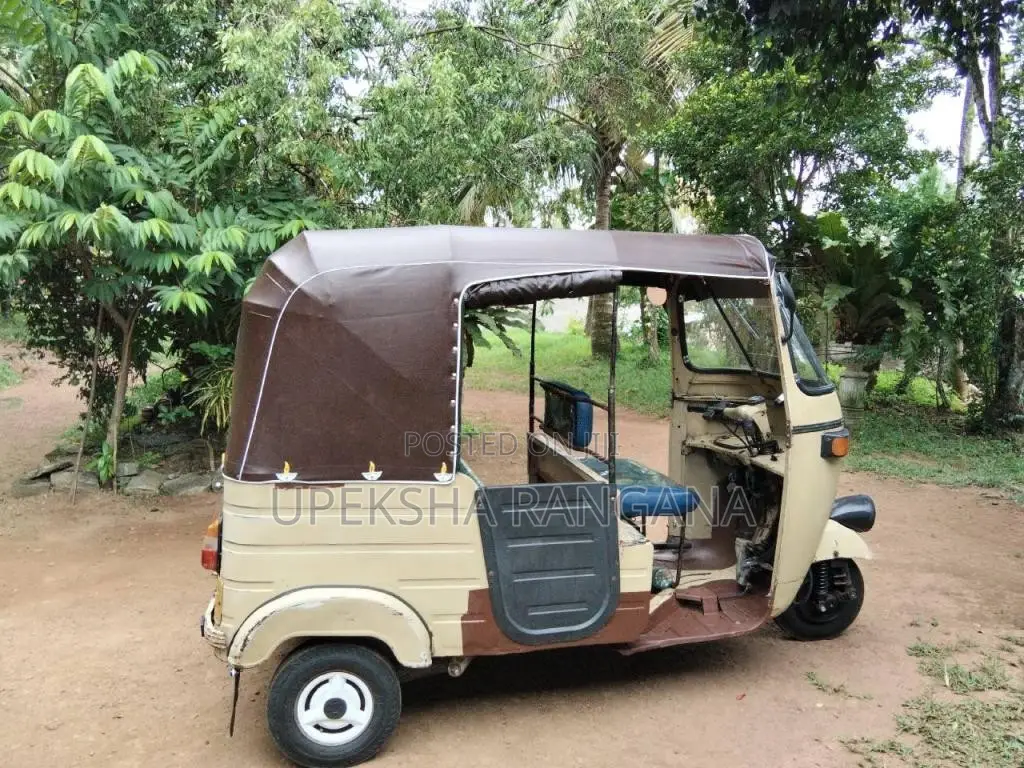 Bajaj 2 Stroke 2003 Three Wheel (Used)