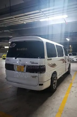 Toyota Noah CR41 2004 Van (Used)