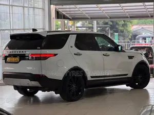 Land-Rover Discovery 5 2018 SUV (Used)