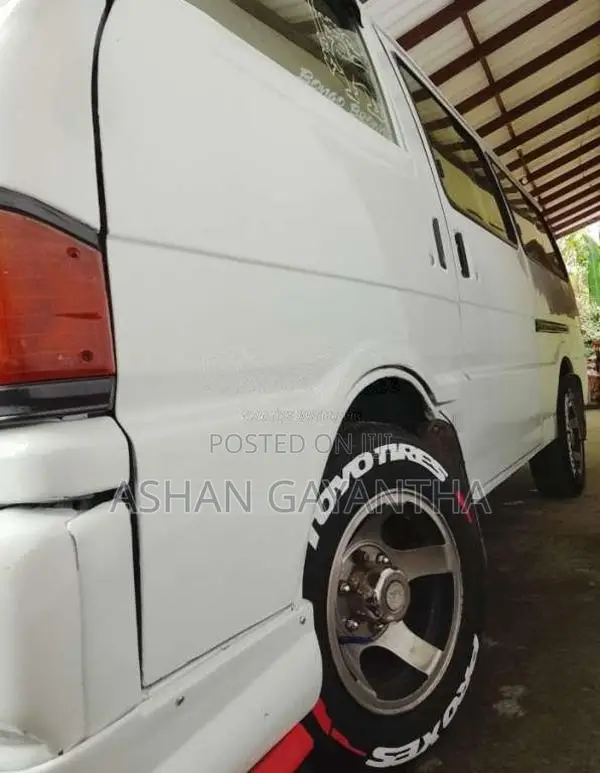 Mazda Brawny 1991 Van (Used)