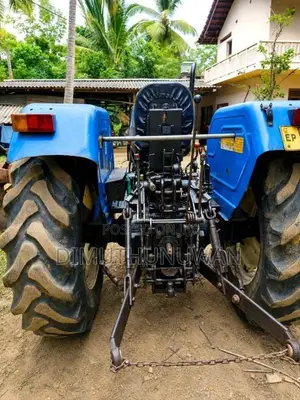 New-Holland 4710 2016 Tractor (Used)