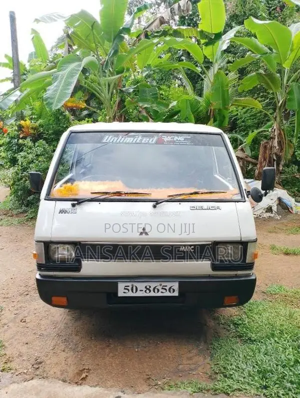 Mitsubishi L300 1984 Van (Used)