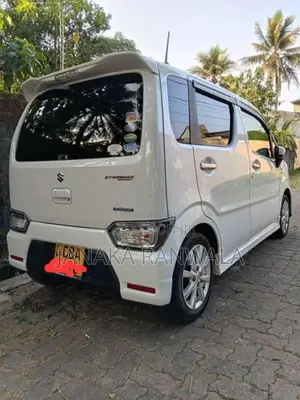 Suzuki Wagon R Stingray 2018 Car (Used)