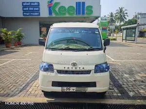 Toyota TownAce 2008 Van (Used)