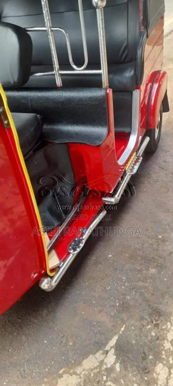 Bajaj RE 2014 Three Wheel (Used)