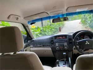Mitsubishi Montero 2013 SUV (Used)