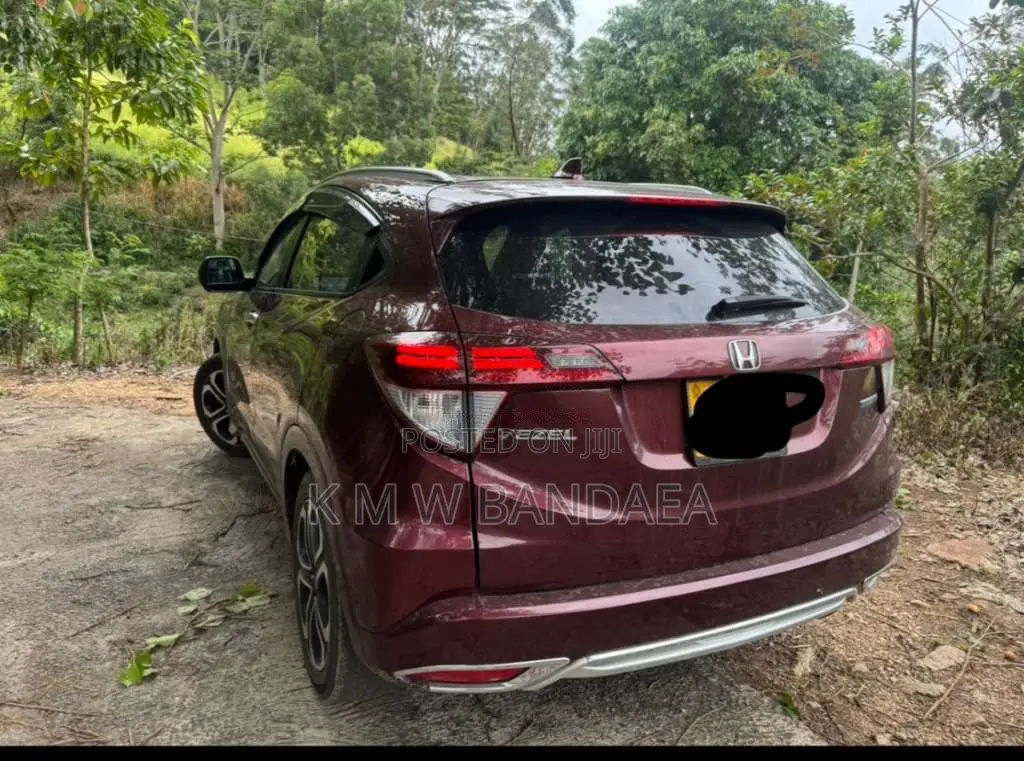 Honda Vezel 2015 SUV (Used)