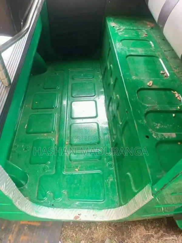 Bajaj RE 2012 Three Wheel (Used)