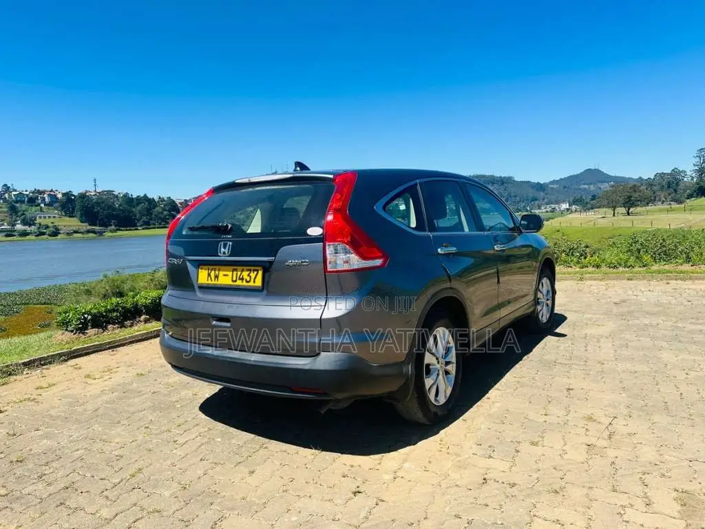 Honda CRV 2013 SUV (Used)