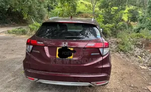 Honda Vezel 2015 SUV (Used)