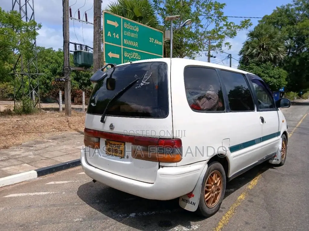 Nissan Serena VX 1994 Van (Used)