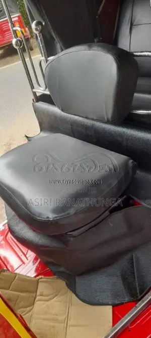 Bajaj RE 2014 Three Wheel (Used)