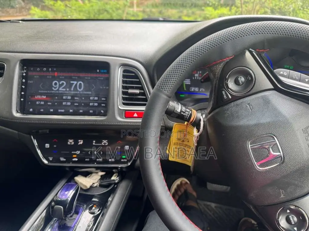 Honda Vezel 2015 SUV (Used)
