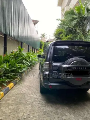 Mitsubishi Montero 2013 SUV (Used)