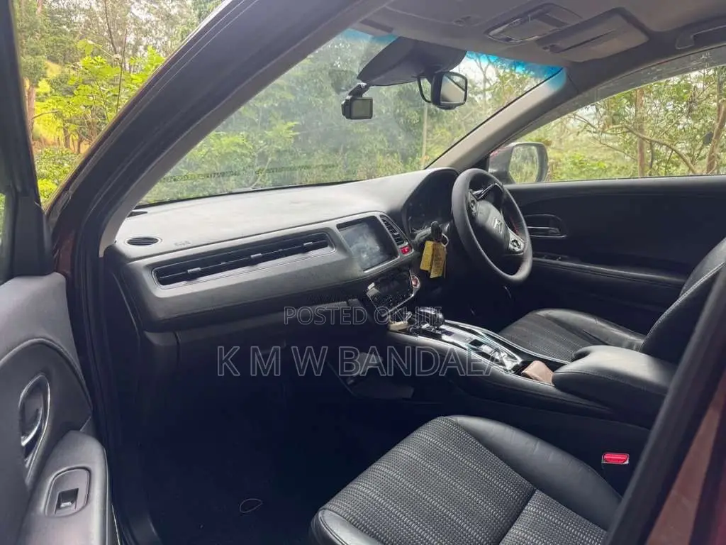 Honda Vezel 2015 SUV (Used)