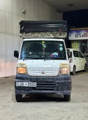 Mitsubishi MiniCab 1999 Lorry (Used)