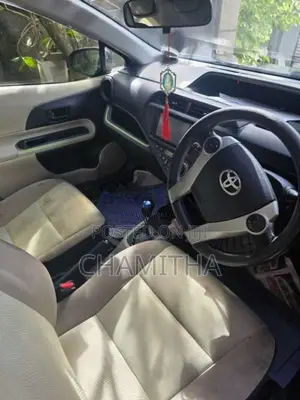 Toyota Aqua 2013 Car (Used)