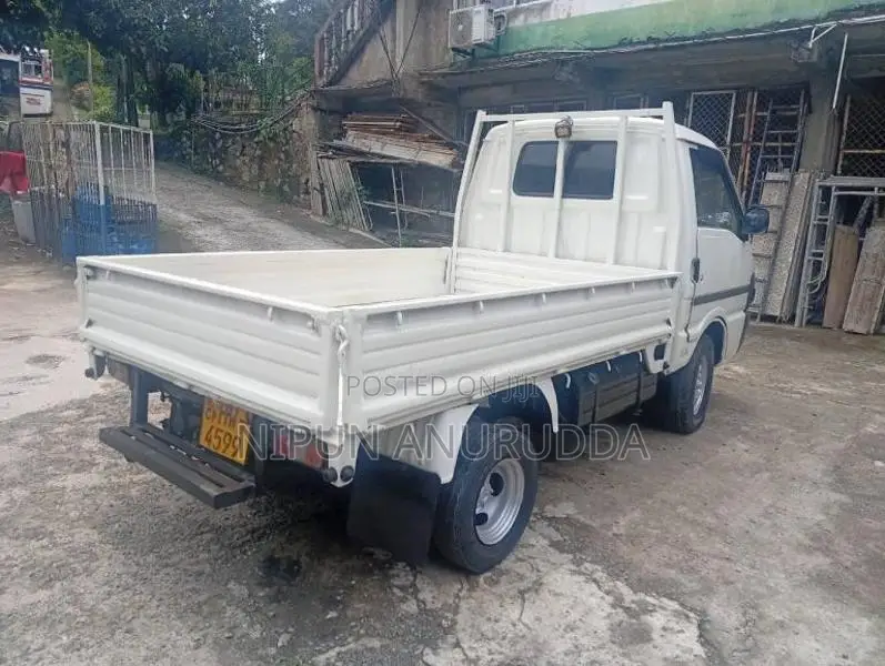 Mazda BONGO 1998 Lorry (Used)