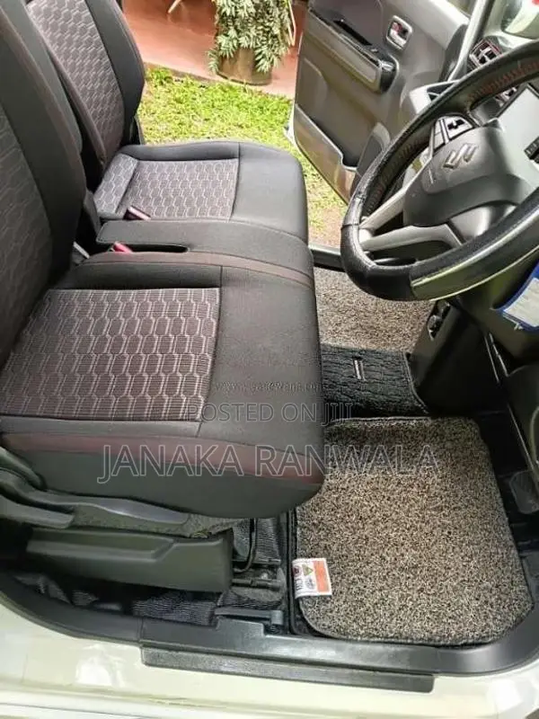 Suzuki Wagon R Stingray 2018 Car (Used)